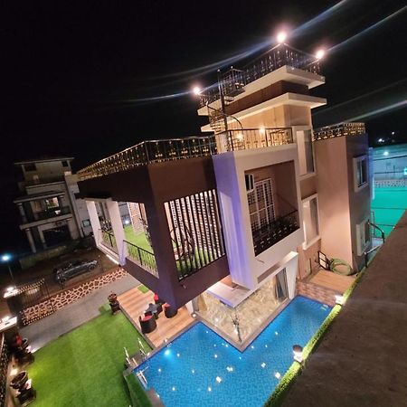 Mount Resorts Lonavala 5 Bhk Luxurious Villa With Private Pool And Full Size Cricket Football Turf Ngoại thất bức ảnh