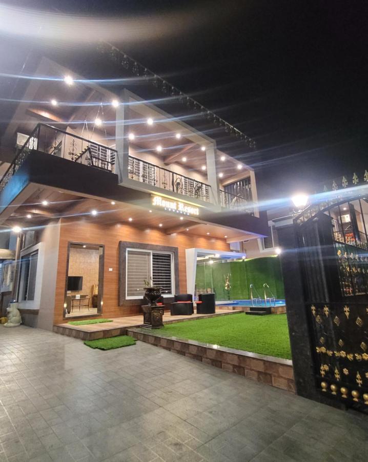 Mount Resorts Lonavala 5 Bhk Luxurious Villa With Private Pool And Full Size Cricket Football Turf Ngoại thất bức ảnh